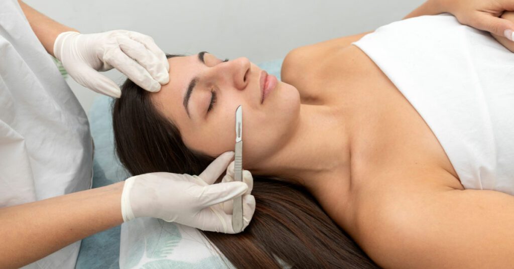 Microdermabrasion, Dermaplaning